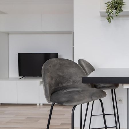 All Stars Aparments Satu Mare Ngoại thất bức ảnh